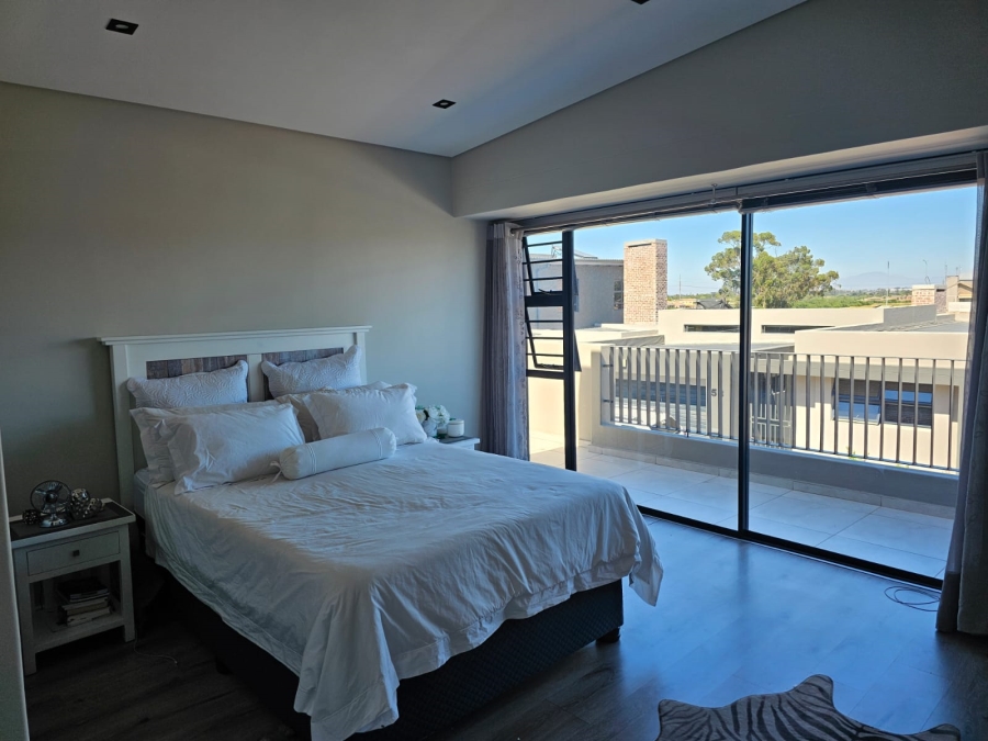 3 Bedroom Property for Sale in Haasendal Western Cape